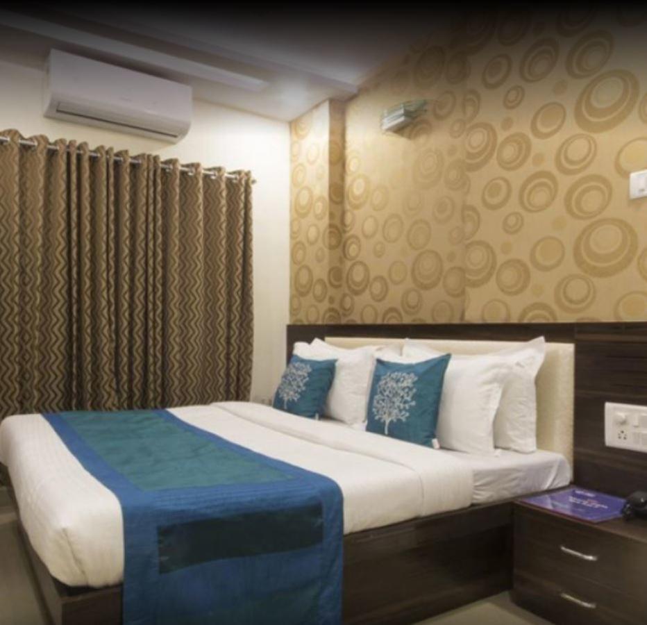 Hotel Accore Inn مومباي المظهر الخارجي الصورة