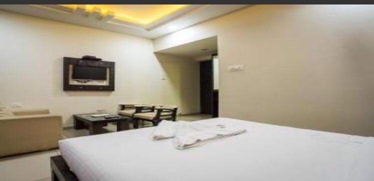 Hotel Accore Inn مومباي المظهر الخارجي الصورة