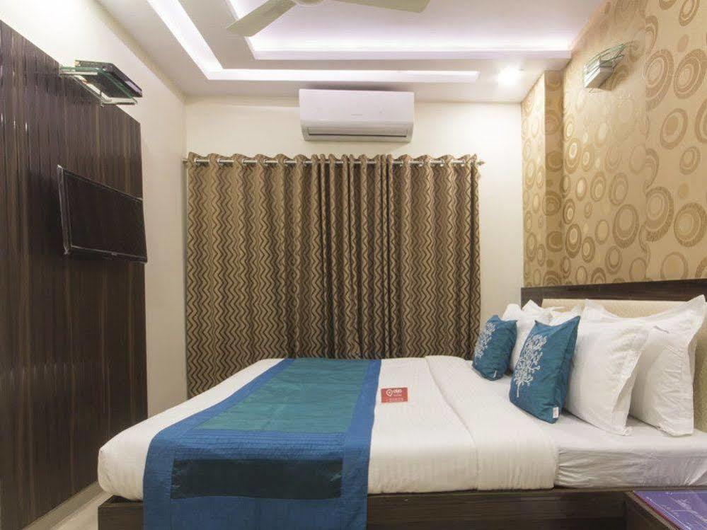 Hotel Accore Inn مومباي المظهر الخارجي الصورة