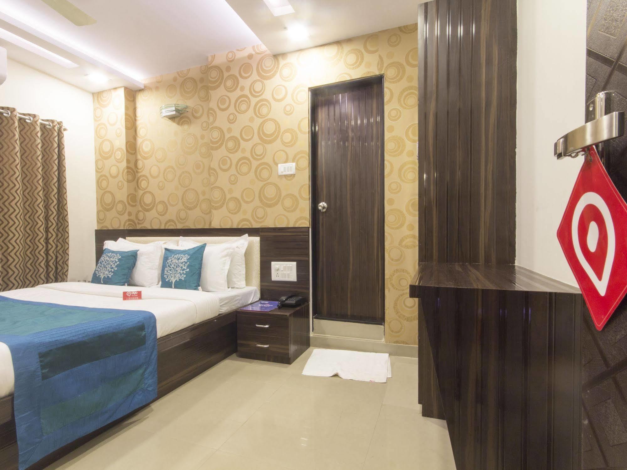 Hotel Accore Inn مومباي المظهر الخارجي الصورة